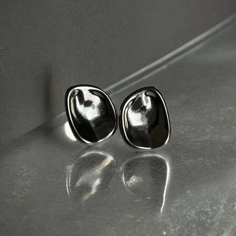 Сережки-гвоздики трендові сріблясті Podarkus BK092-S BK092-S фото