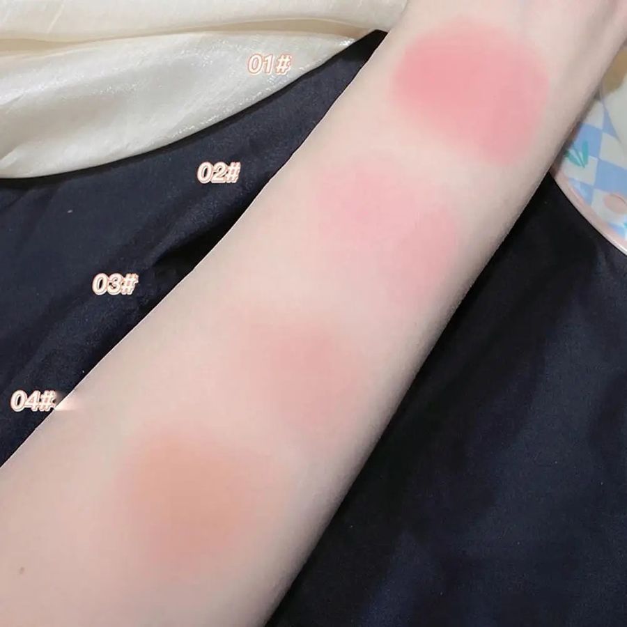 Стійкі рум'яна-стик Blush Stick Cheek Smooth Natural MK052-03 MK052-03 фото